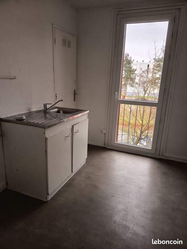 Appartement à louer, 57m², Noyon