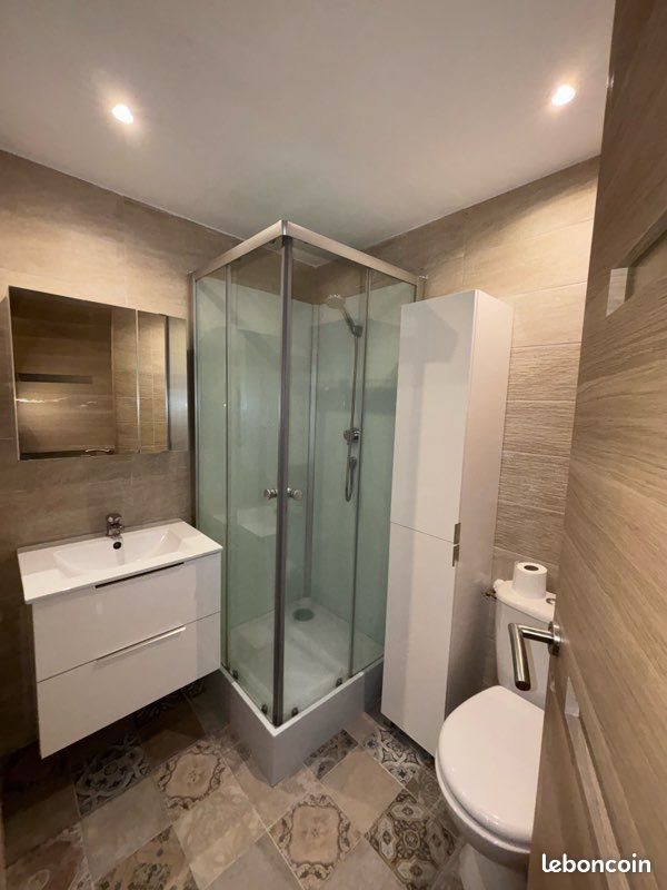 Appartement à louer, 25m², Cuges-les-Pins