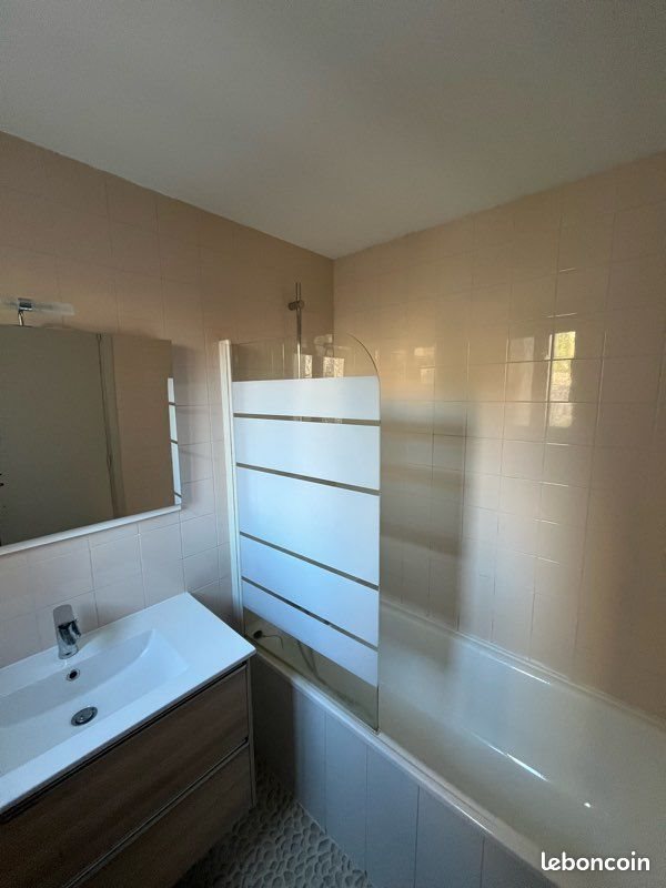 Appartement à louer, 75m², Revel