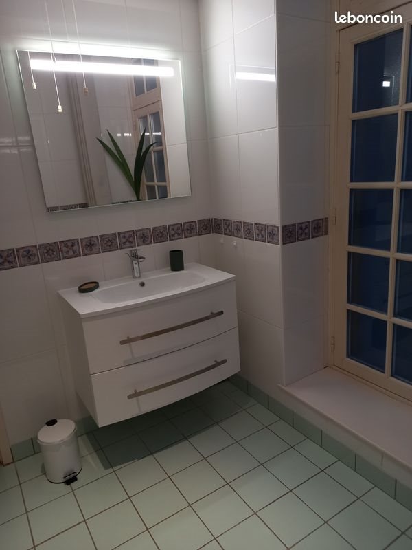 Appartement à louer, 60m², Sedan
