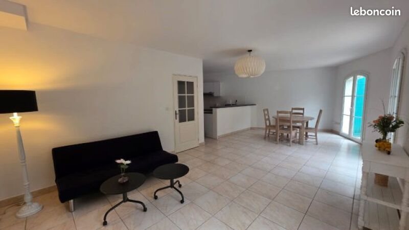 Maison à louer, 106m², Saint-Clément-de-Rivière