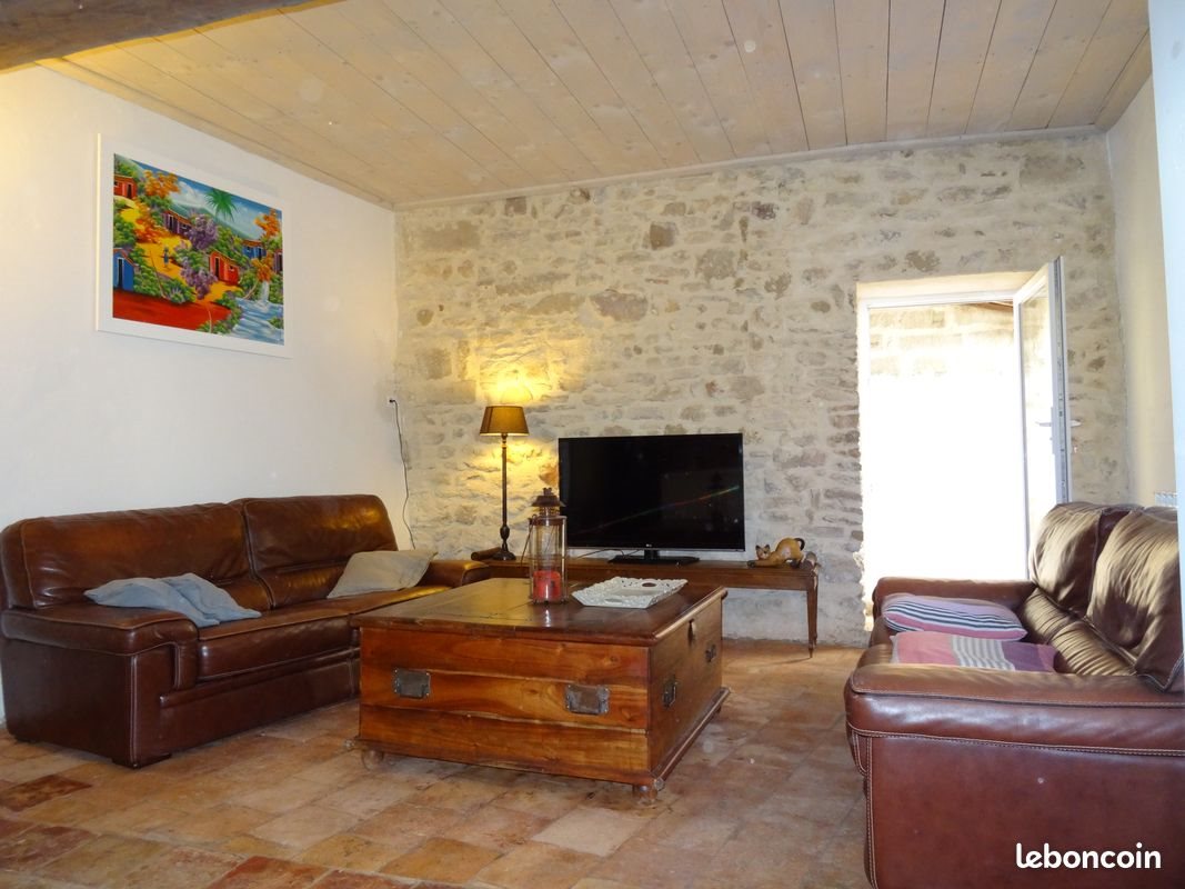 Appartement à louer, 97m², Saint-Quentin-la-Poterie