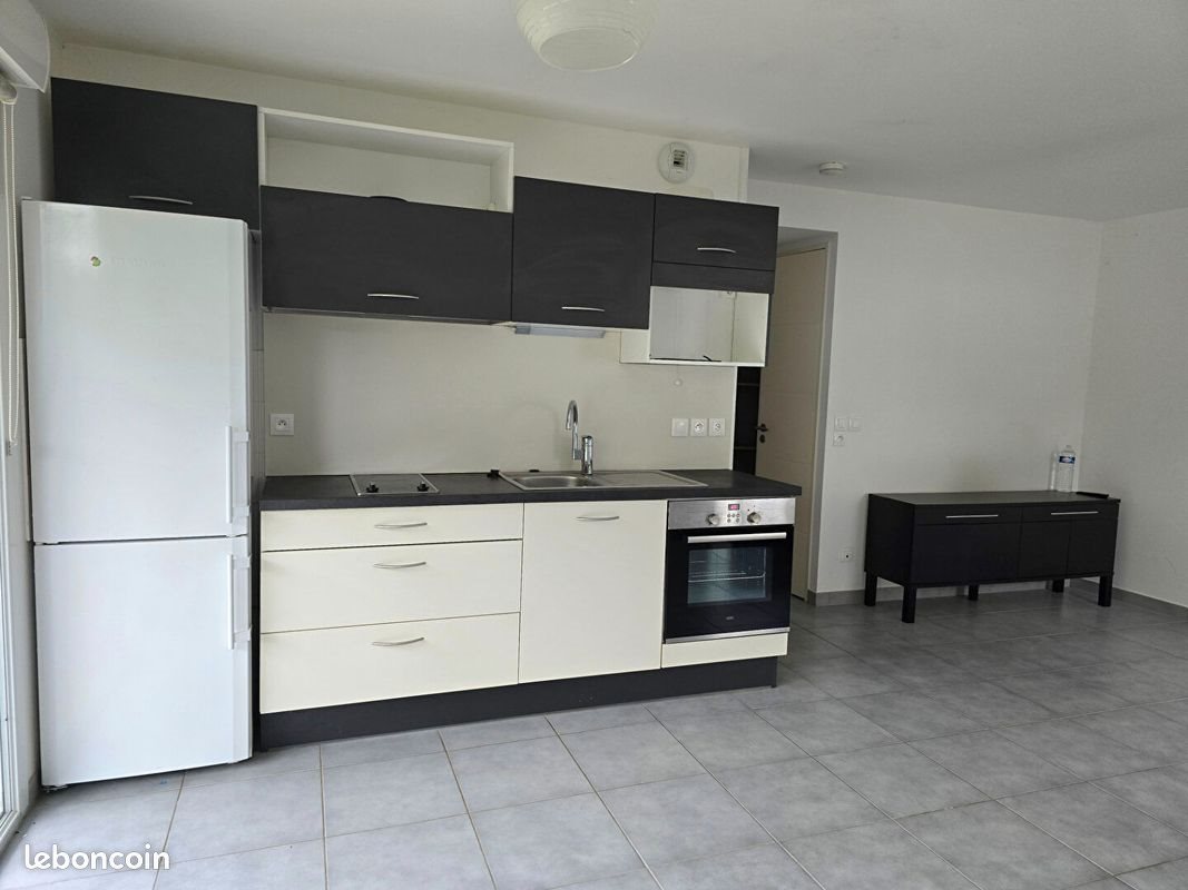 Appartement à louer, 35m², Saint-Cergues