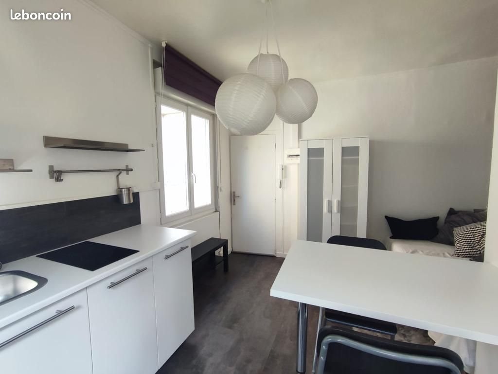 Appartement à louer, 14m², Saint-Etienne