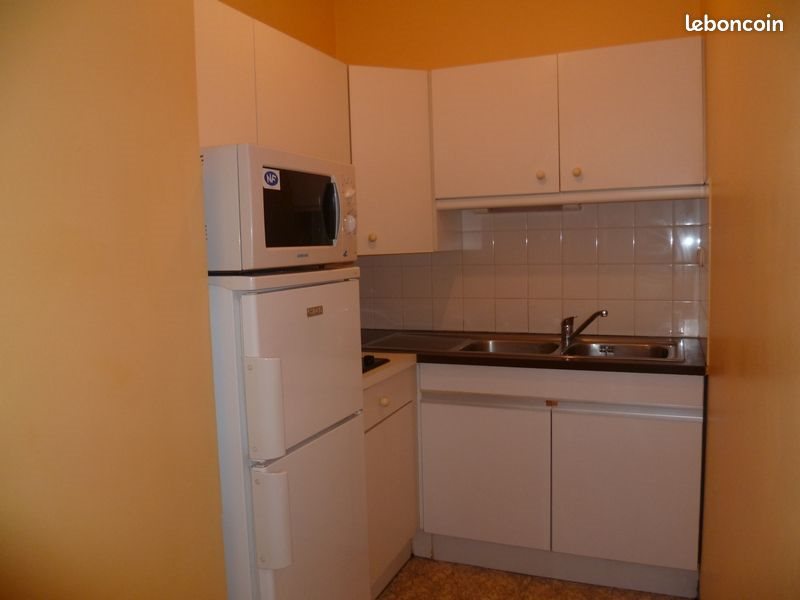 Appartement à louer, 29m², Rochefort