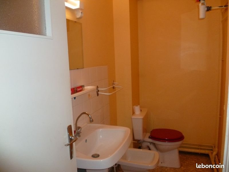 Appartement à louer, 29m², Rochefort