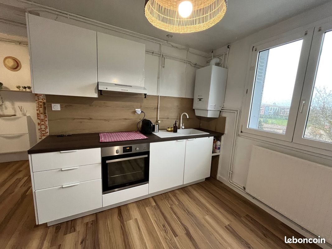 Appartement à louer, 67m², Cogolin