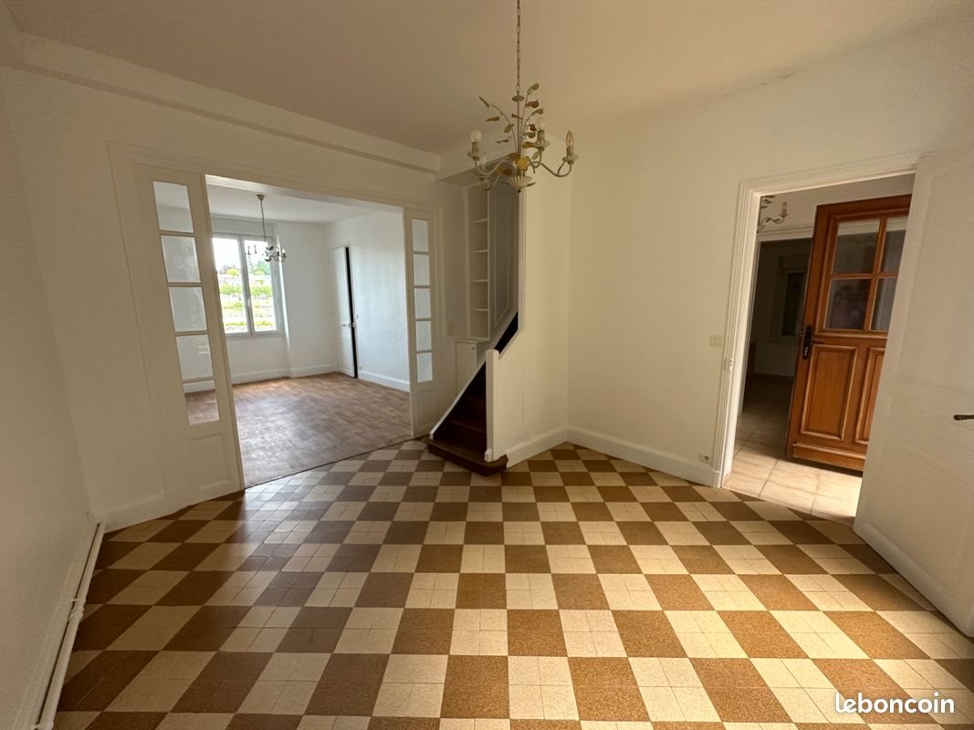 Maison à louer, 104m², Gien