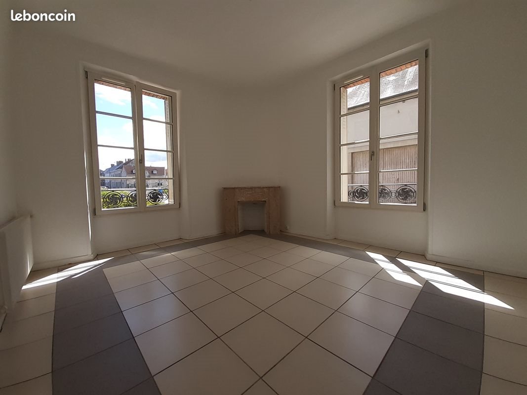 Appartement à louer, 35m², Fismes