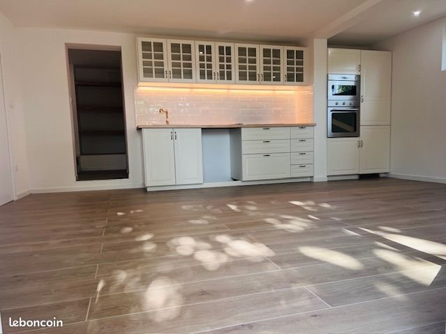 Appartement à louer, 90m², Aix-en-Provence