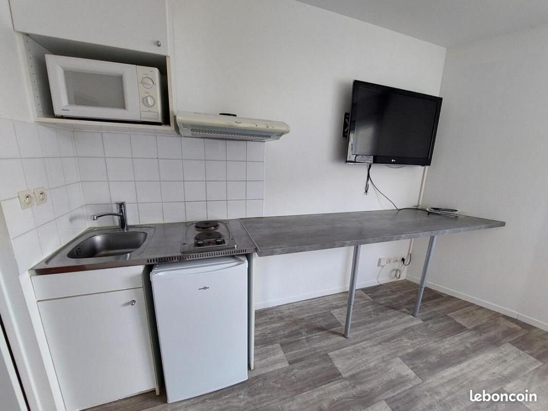 Appartement à louer, 17m², Reims