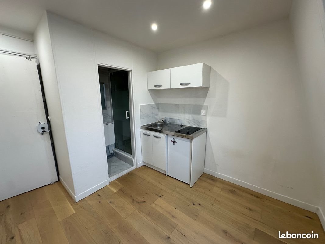 Appartement à louer, 10m², Paris 14ème