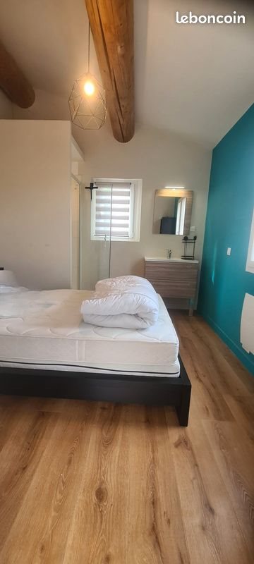 Maison à louer, 96m², Eguilles