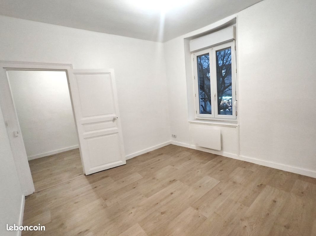 Appartement à louer, 24m², Reims