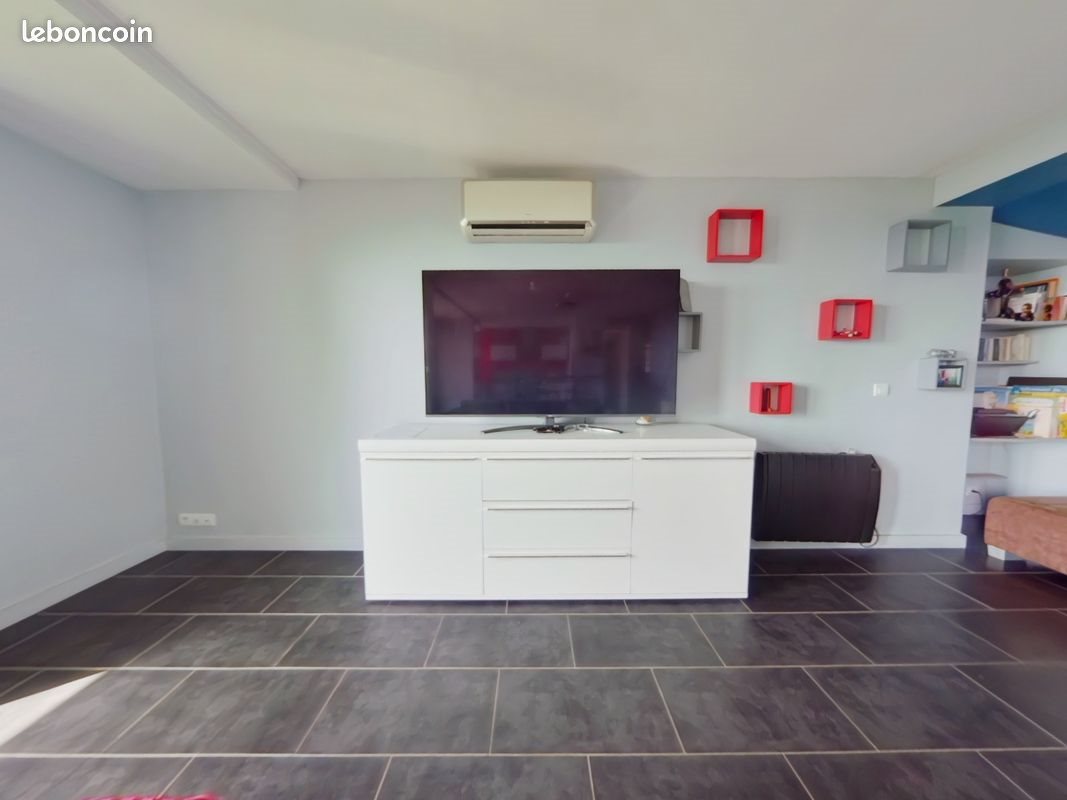 Appartement à louer, 99m², Neyron