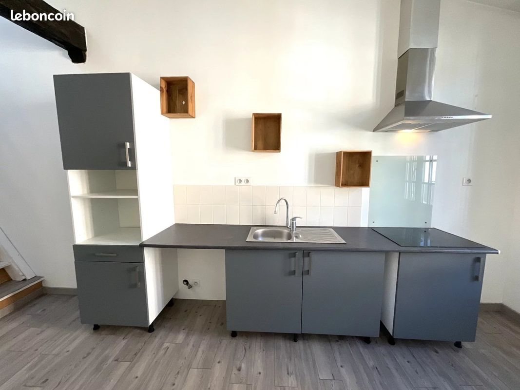 Appartement à louer, 33m², Réalmont