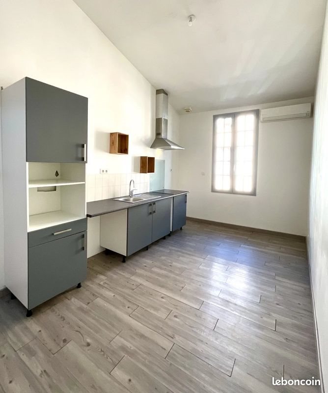 Appartement à louer, 33m², Réalmont