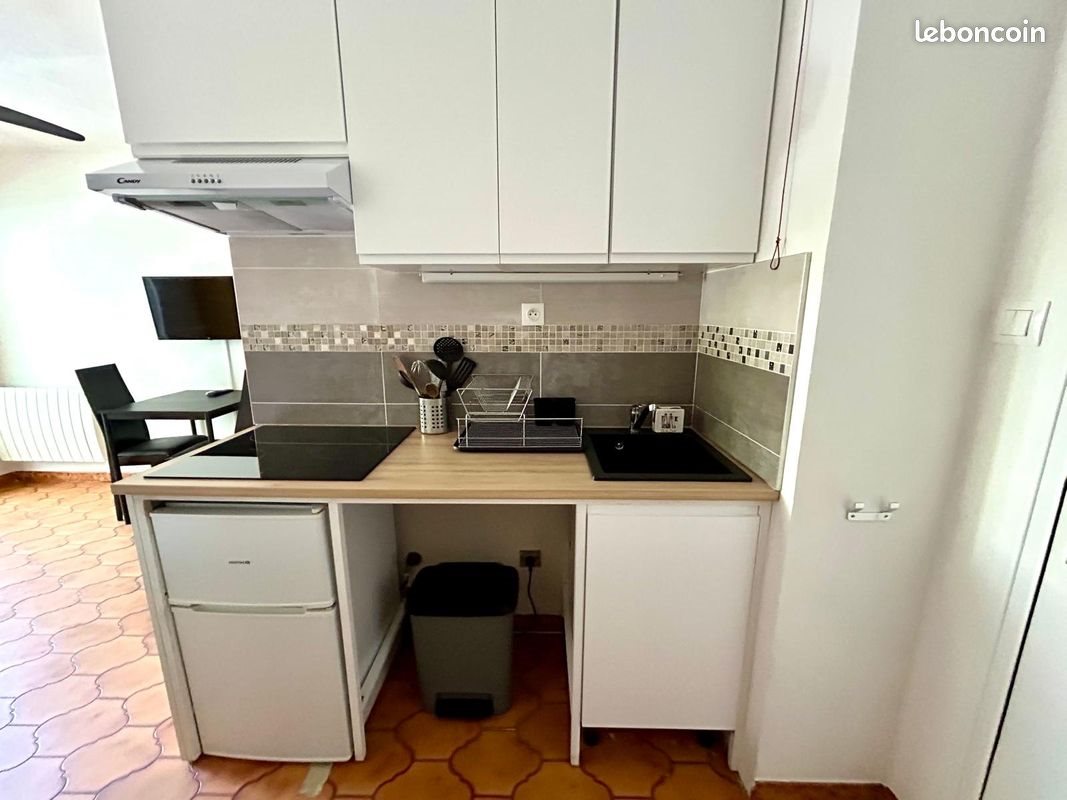 Appartement à louer, 17m², Saint-Mandrier-sur-Mer