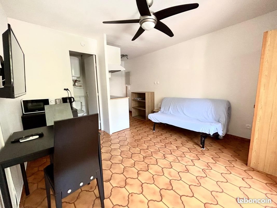 Appartement à louer, 17m², Saint-Mandrier-sur-Mer