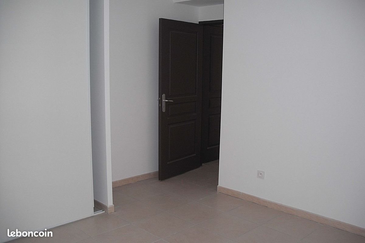 Appartement à vendre, 35m², Aramon