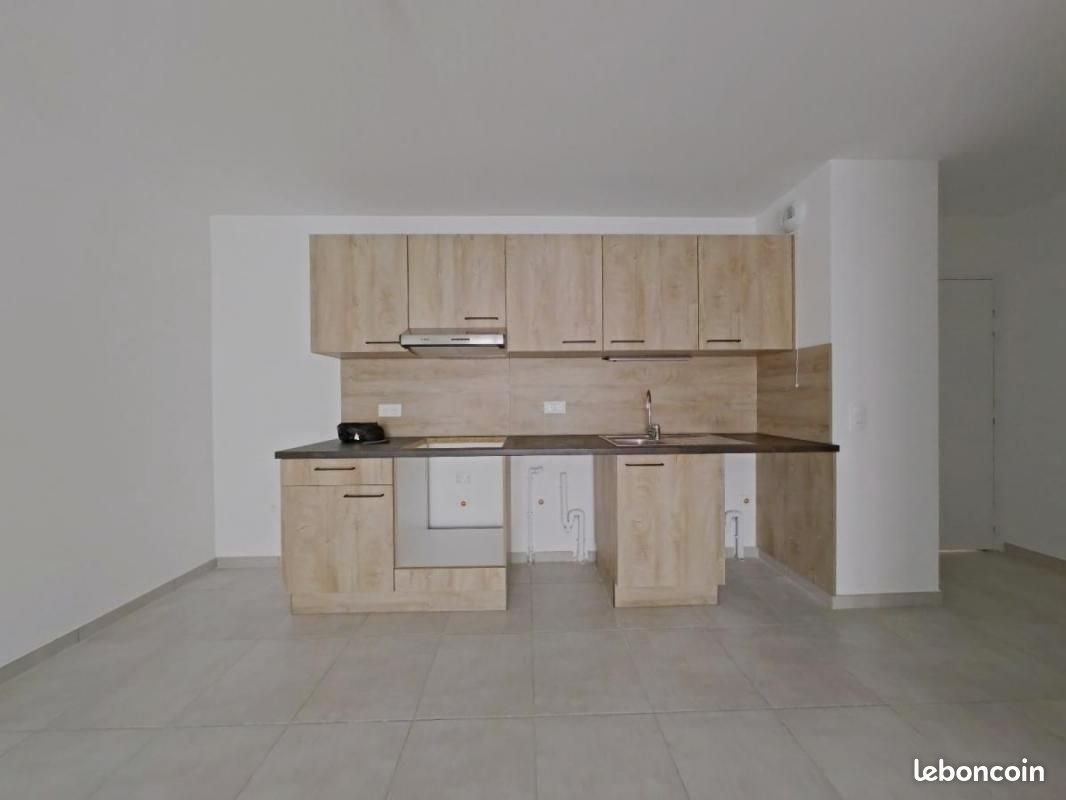 Appartement à louer, 64m², Nice