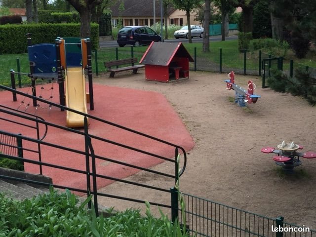 Appartement à louer, 65m², Aigueperse