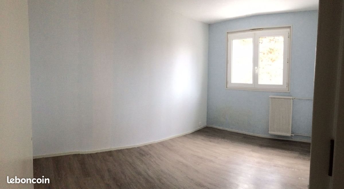 Appartement à louer, 65m², Aigueperse