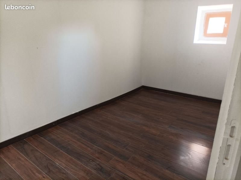 Appartement à louer, 47m², Bessan