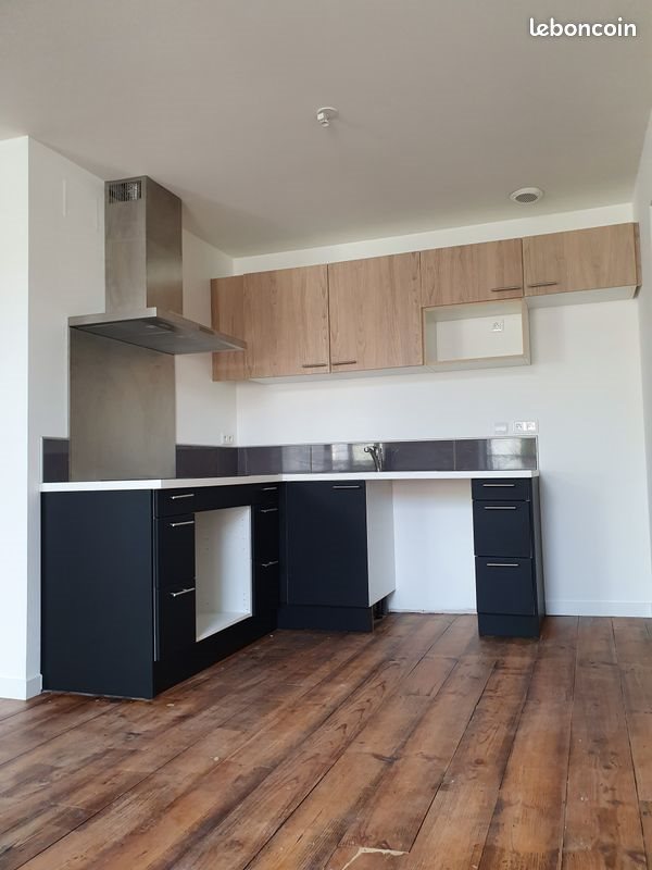 Appartement à louer, 43m², Roquefort