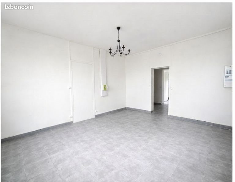 Appartement à louer, 44m², Lillers