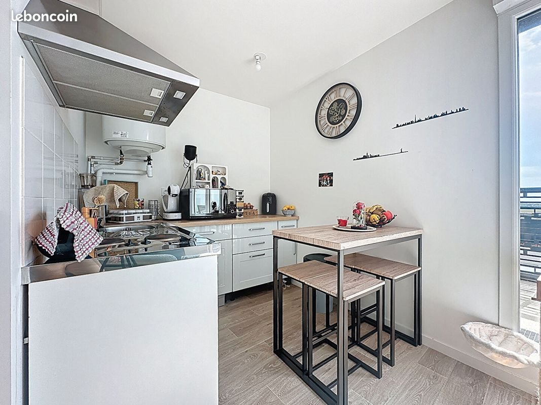 Appartement à louer, 27m², Carpiquet