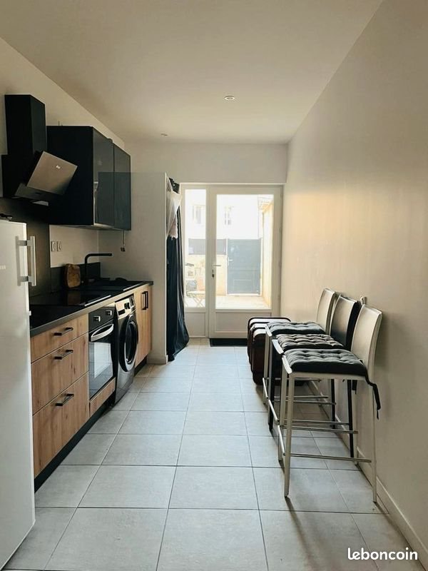 Maison à louer, 67m², Chatuzange-le-Goubet