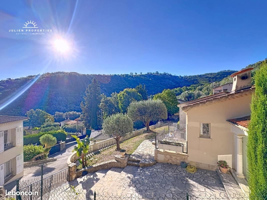 Maison à vendre, 230m², Pégomas