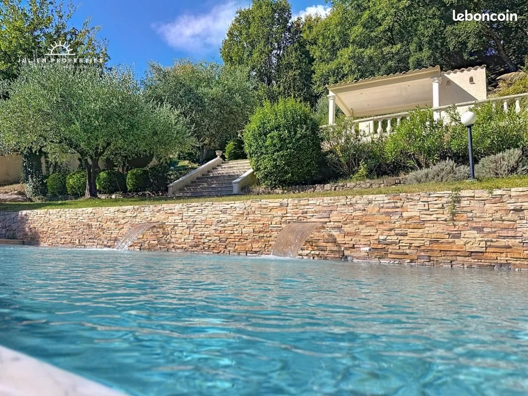 Maison à vendre, 230m², Pégomas