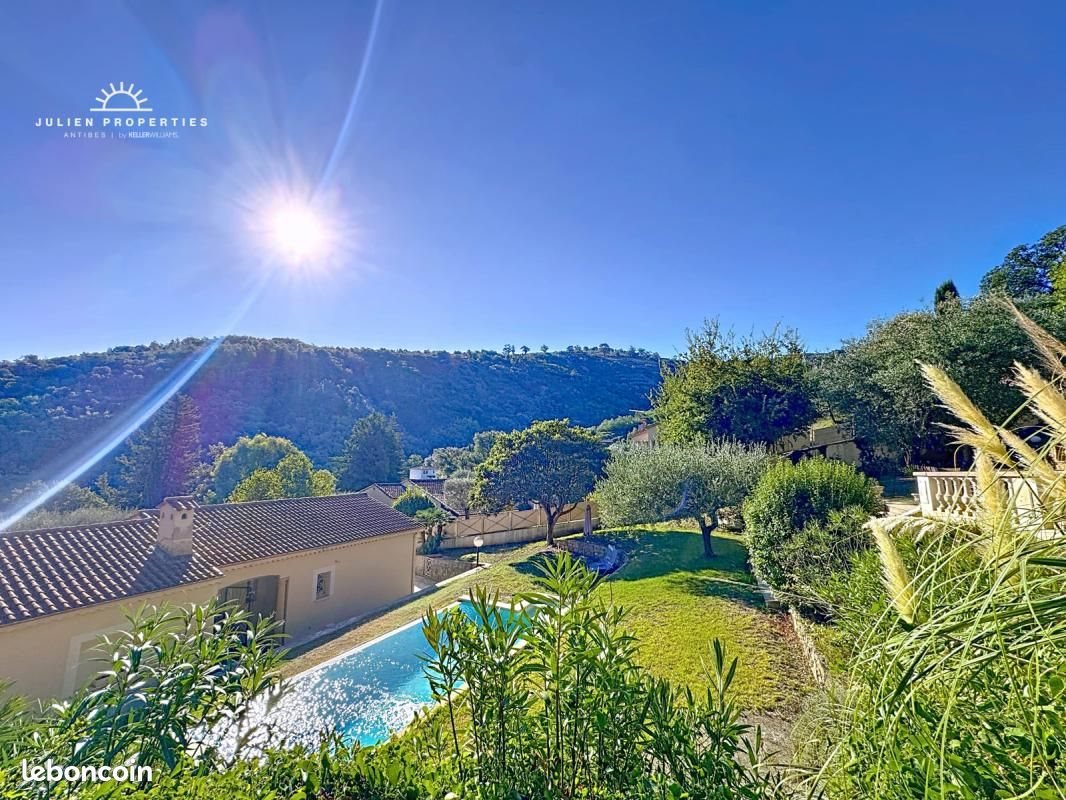 Maison à vendre, 230m², Pégomas