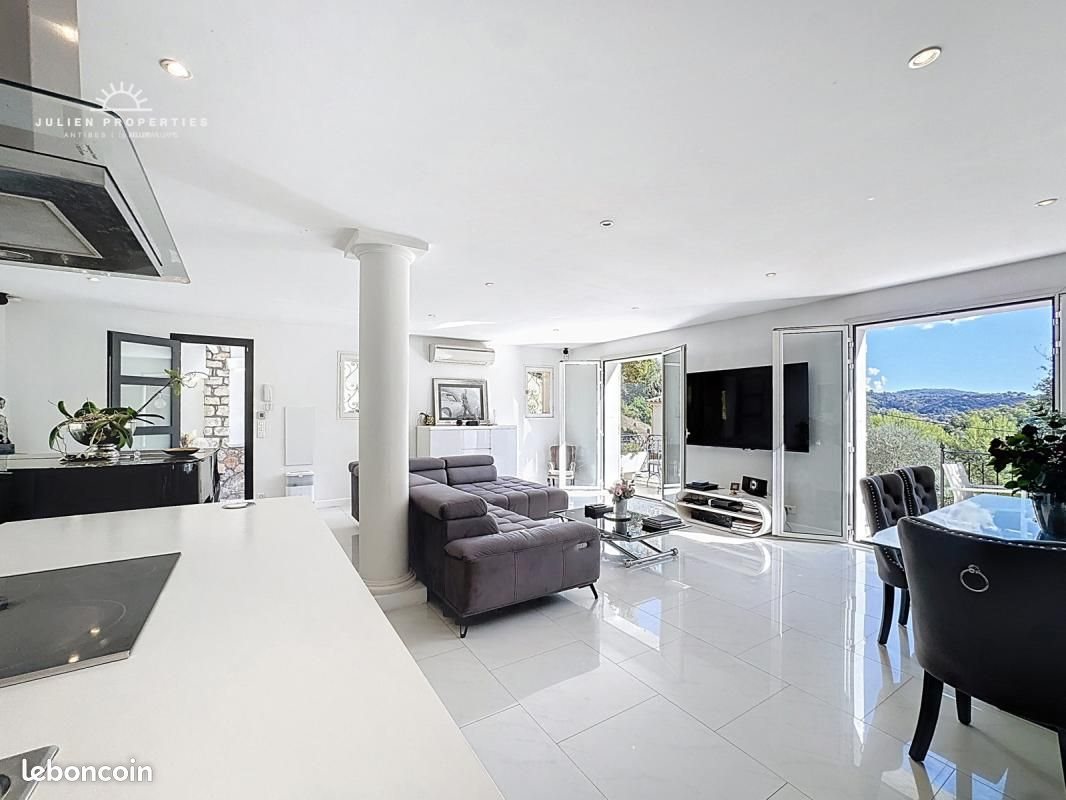 Maison à vendre, 230m², Pégomas