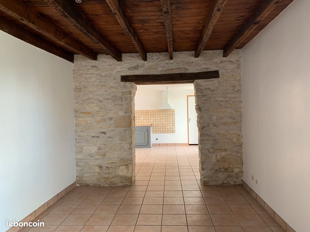 Maison à louer, 107m², Primelles