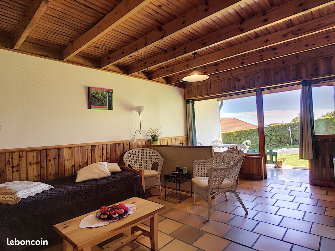 Appartement à louer, 40m², Allègre