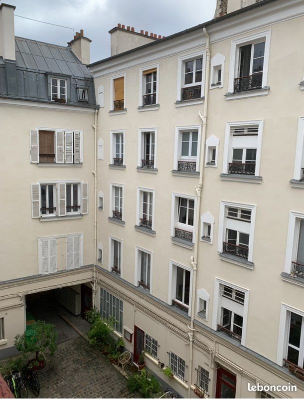Appartement à louer, 25m², Paris 18ème
