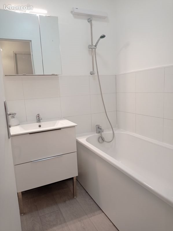 Appartement à louer, 32m², Hérouville-Saint-Clair