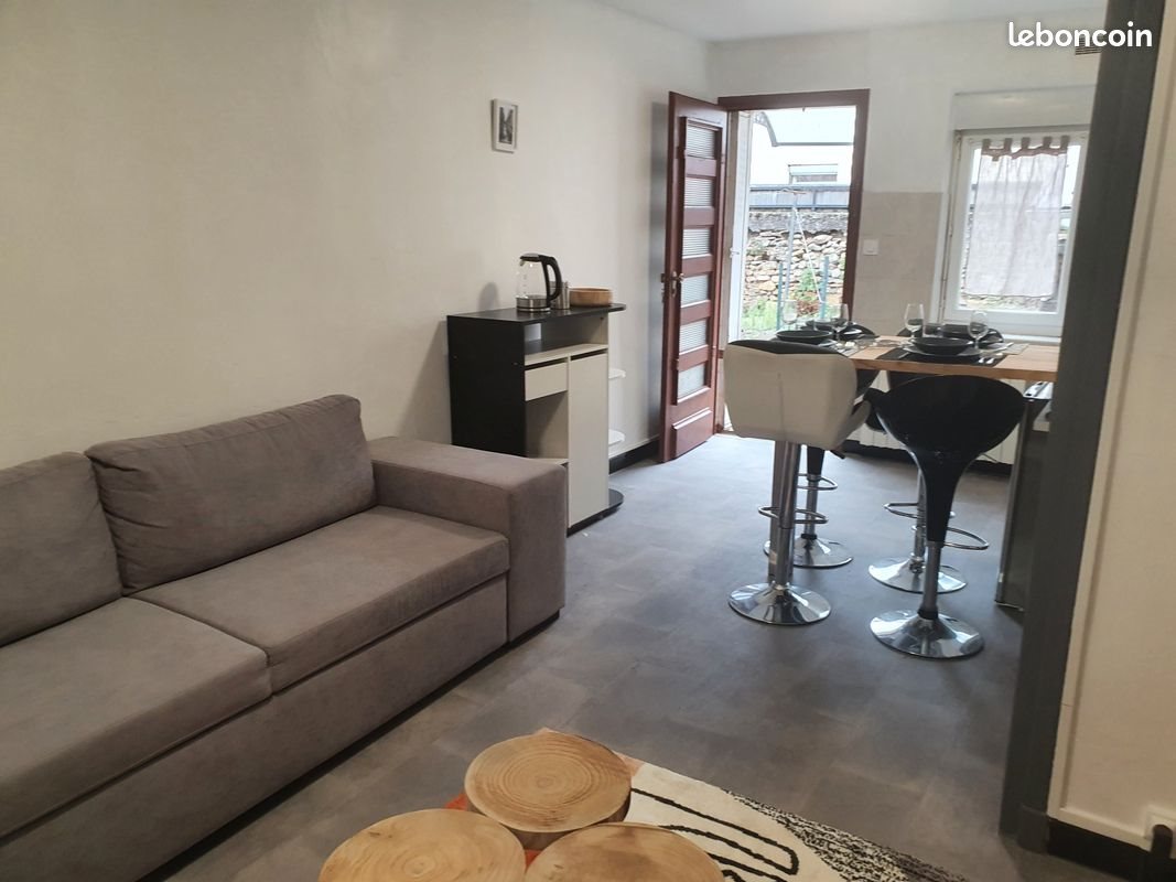 Maison à louer, 80m², Pouilly-sous-Charlieu