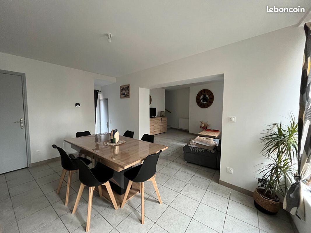 Maison à louer, 115m², Vervins