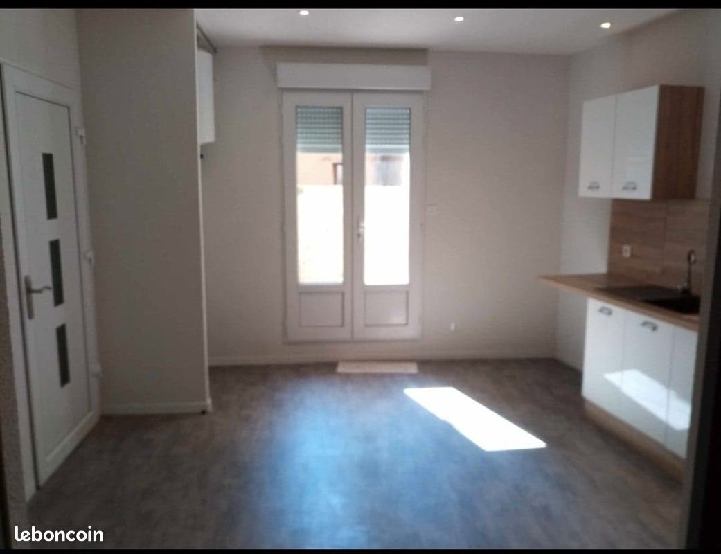 Appartement à louer, 29m², Clermont-l'Hérault