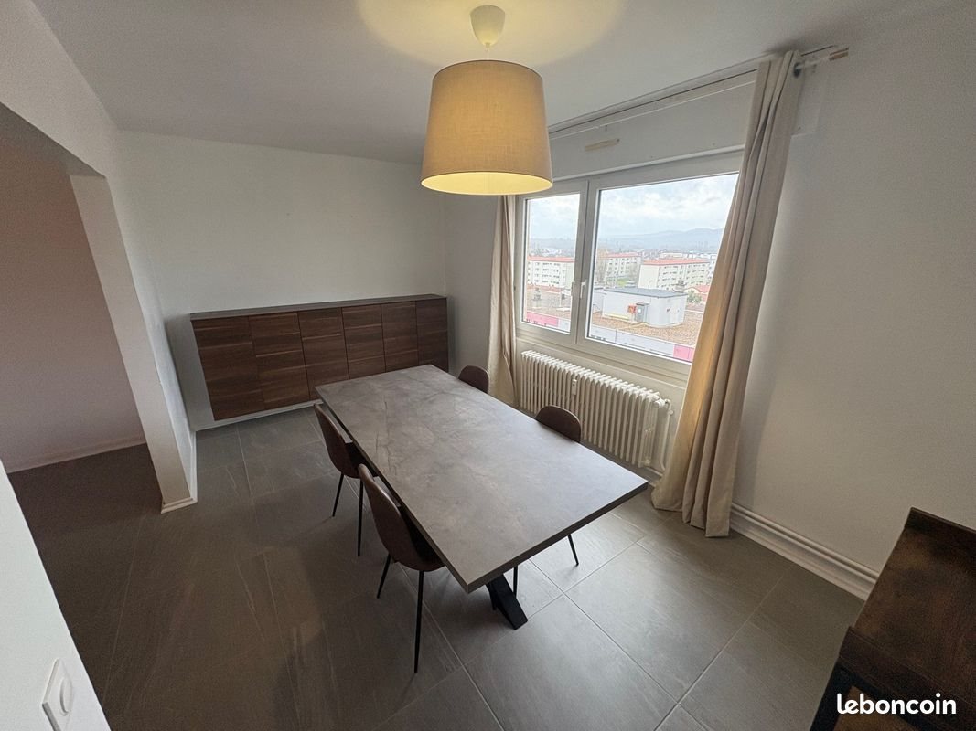 Appartement à louer, 76m², Moulins-lès-Metz