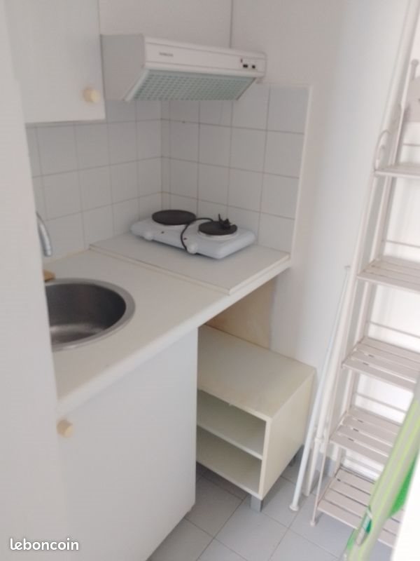 Appartement à louer, 14m², Paris 11ème