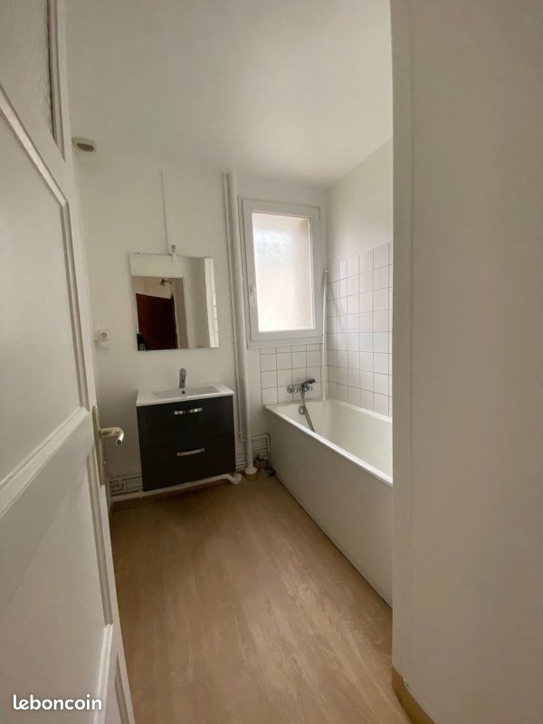 Appartement à louer, 28m², Vire
