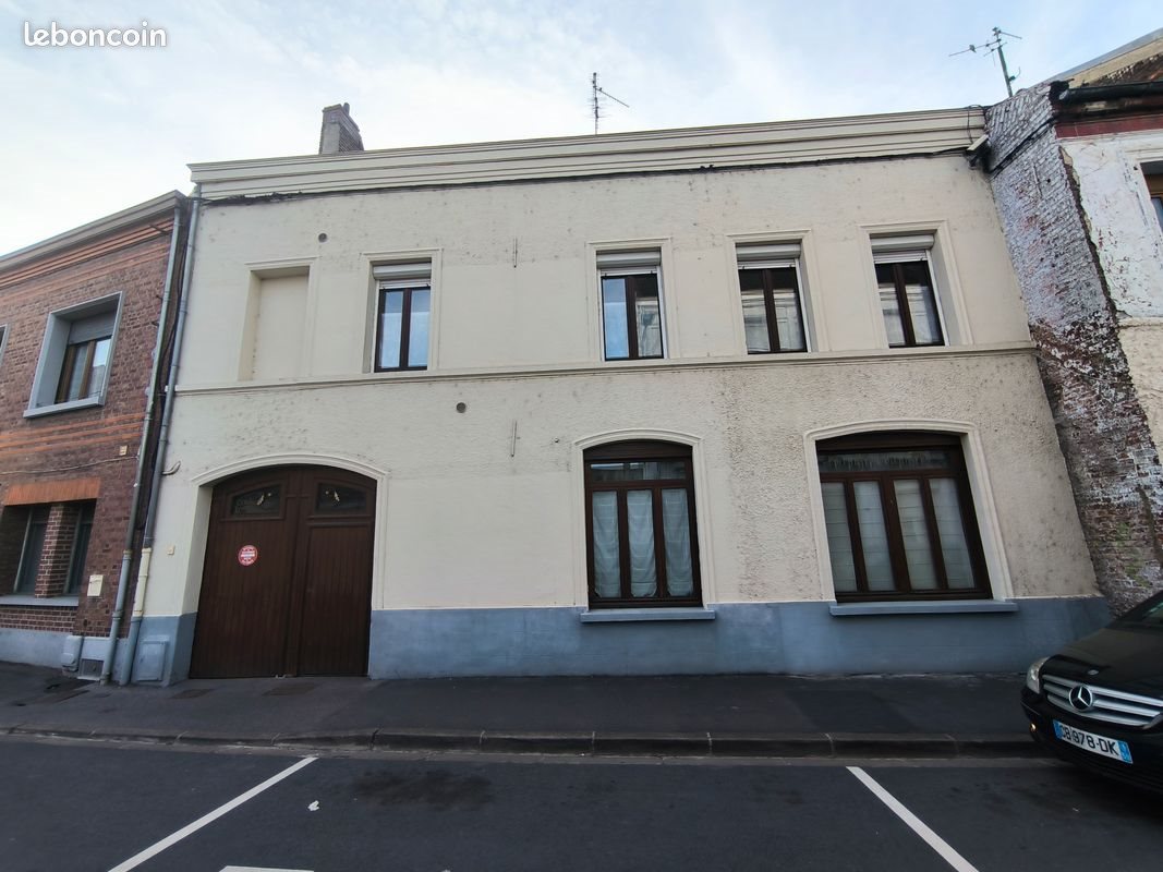 Appartement à louer, 80m², Saint-Amand-les-Eaux