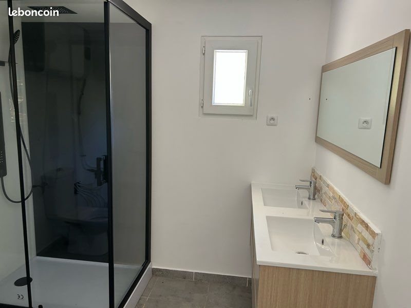 Maison à louer, 35m², Fréjus