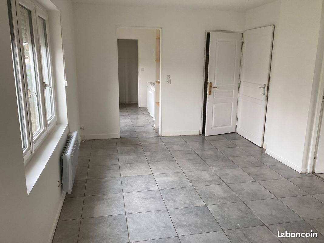 Maison à louer, 51m², Vendeuil