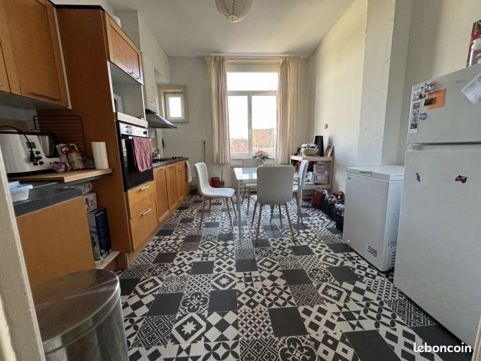 Appartement à louer, 74m², Lille